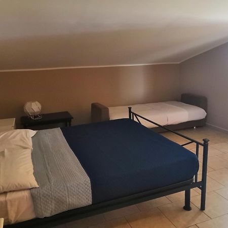 Ferienwohnung La Mansardina Sulmona Exterior foto