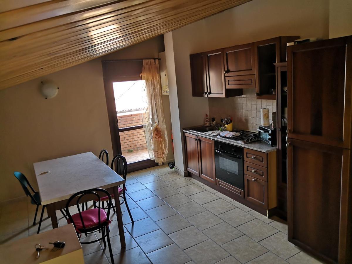 Ferienwohnung La Mansardina Sulmona Exterior foto