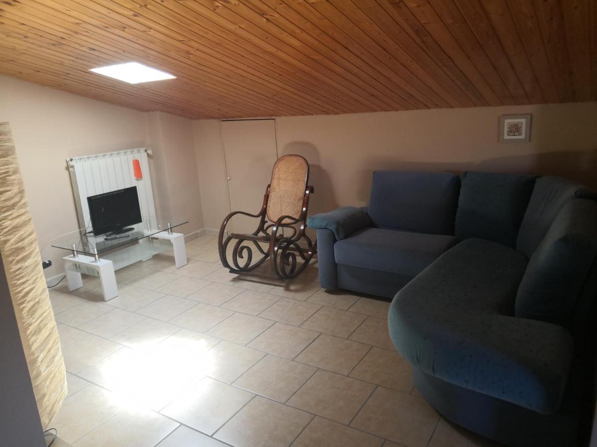 Ferienwohnung La Mansardina Sulmona Exterior foto
